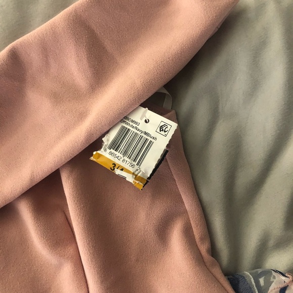 Dress/homecoming - Picture 3 of 4